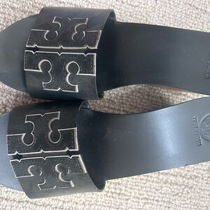 New without box Tory Burch black wedge slide size 8